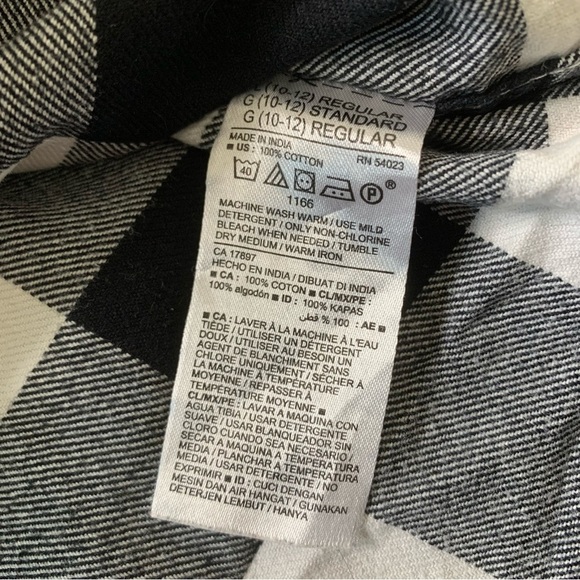 OLD NAVY Buffalo Textured Plaid Button Down Flannel Shirt Black/Ivory Boy 10-12Y - Picture 7 of 10